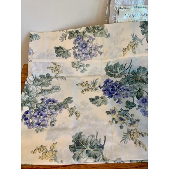 LAURA ASHLEY JOSEPHINE Floral Blouson Window Valance New NIP 86" X 15" VTG 90s - Picture 11 of 11